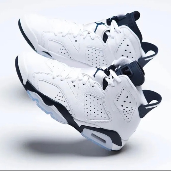 Nike Air Jordan 6 Retro Midnight Navy 2022 Mens 11 - Picture 3 of 6